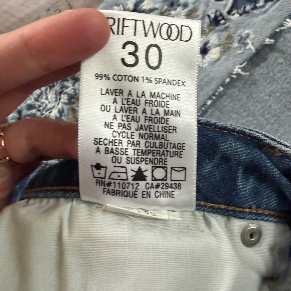 Driftwood Charlee Floral Embroidered Wide Leg Jeans Light Wash Blue Size 30 - Picture 8 of 8